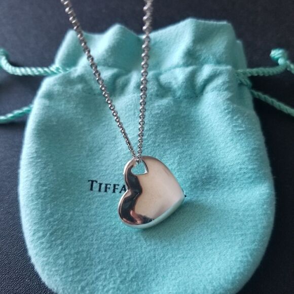 Tiffany & Co. Cutout Heart Necklace - Picture 5 of 10